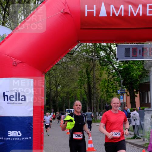 19.04.2026 - Hammer Lauf Tim E. http://msf.ph/oto/9529327 19.04.2026 10:11:32 Ziel 119, 186, 187, 375, 1202, 1323, 1717 meine-sportfotos.de