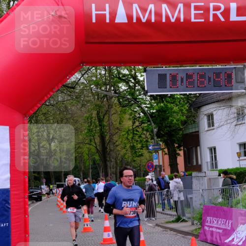 19.04.2026 - Hammer Lauf Tim E. http://msf.ph/oto/9529410 19.04.2026 10:11:48 Ziel 110, 276, 1002, 1350, 1738 meine-sportfotos.de