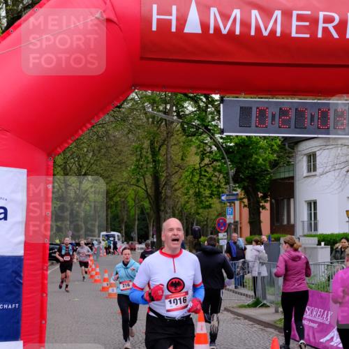 19.04.2026 - Hammer Lauf Tim E. http://msf.ph/oto/9529440 19.04.2026 10:12:11 Ziel 216, 248, 249, 312, 748, 1016 meine-sportfotos.de