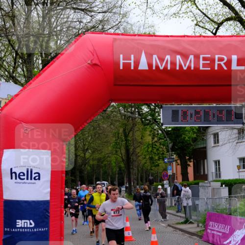 19.04.2026 - Hammer Lauf Tim E. http://msf.ph/oto/9529549 19.04.2026 10:12:49 Ziel 266, 526, 1079, 1144, 1247, 1602, 1727, 1735, 1854, 1900, 1901 meine-sportfotos.de