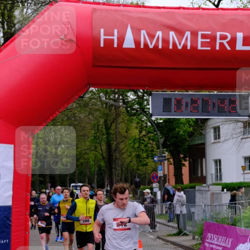 19.04.2026 - Hammer Lauf Tim E. http://msf.ph/oto/9529561 19.04.2026 10:12:50 Ziel 266, 526, 1144, 1247, 1602, 1735, 1854, 1900, 1901 meine-sportfotos.de
