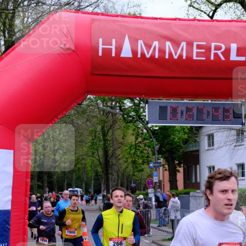 19.04.2026 - Hammer Lauf Tim E. http://msf.ph/oto/9529567 19.04.2026 10:12:51 Ziel 266, 526, 561, 1144, 1247, 1602, 1735, 1854, 1900, 1901 meine-sportfotos.de
