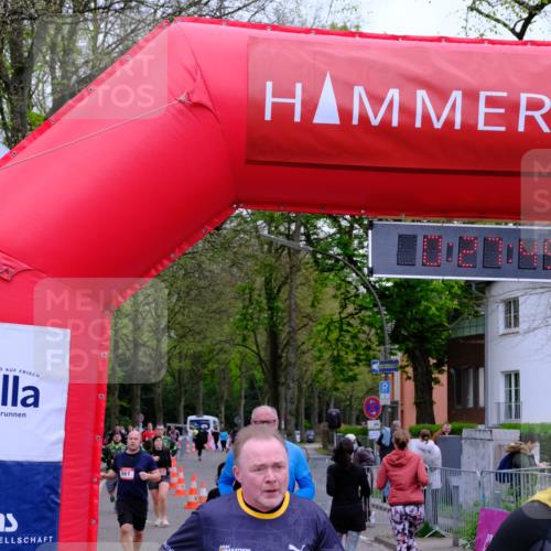 19.04.2026 - Hammer Lauf Tim E. http://msf.ph/oto/9529588 19.04.2026 10:12:53 Ziel 266, 526, 561, 813, 1144, 1247, 1602, 1854, 1900, 1901 meine-sportfotos.de