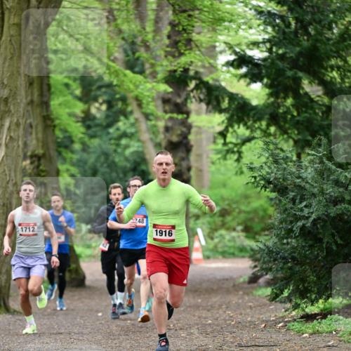 19.04.2026 - Hammer Lauf Dr. Thomas Lammeyer http://msf.ph/oto/9529604 19.04.2026 10:03:37 Laufen 1712, 748, 1916 meine-sportfotos.de