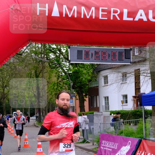19.04.2026 - Hammer Lauf Tim E. http://msf.ph/oto/9529685 19.04.2026 10:13:09 Ziel 165, 284, 329, 401, 585, 896, 994, 1297, 1736 meine-sportfotos.de