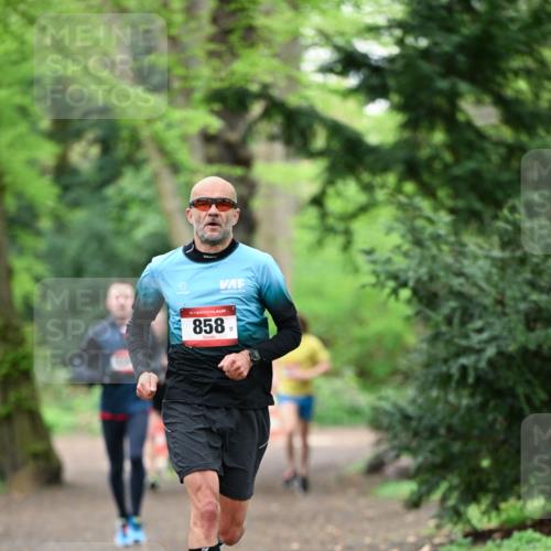 19.04.2026 - Hammer Lauf Dr. Thomas Lammeyer http://msf.ph/oto/9529714 19.04.2026 10:04:10 Laufen 858 meine-sportfotos.de