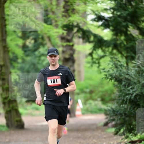 19.04.2026 - Hammer Lauf Dr. Thomas Lammeyer http://msf.ph/oto/9529856 19.04.2026 10:04:42 Laufen 781 meine-sportfotos.de