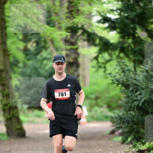 19.04.2026 - Hammer Lauf Dr. Thomas Lammeyer http://msf.ph/oto/9529859 19.04.2026 10:04:43 Laufen 781 meine-sportfotos.de