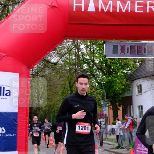19.04.2026 - Hammer Lauf Tim E. http://msf.ph/oto/9529870 19.04.2026 10:14:51 Ziel 352, 551, 613, 1133, 1201, 1249, 1608, 1691 meine-sportfotos.de
