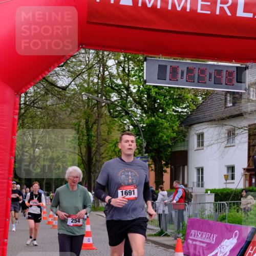 19.04.2026 - Hammer Lauf Tim E. http://msf.ph/oto/9529894 19.04.2026 10:14:56 Ziel 254, 352, 628, 777, 778, 941, 1201, 1290, 1608, 1691, 1721 meine-sportfotos.de