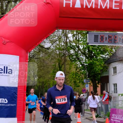 19.04.2026 - Hammer Lauf Tim E. http://msf.ph/oto/9529951 19.04.2026 10:15:03 Ziel 114, 422, 424, 600, 628, 777, 778, 808, 941, 955, 1157, 1279, 1290, 1329 meine-sportfotos.de
