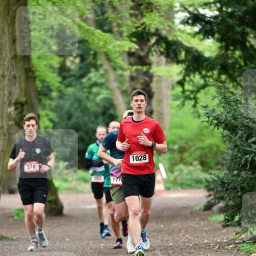 19.04.2026 - Hammer Lauf Dr. Thomas Lammeyer http://msf.ph/oto/9529962 19.04.2026 10:04:58 Laufen 578, 177, 1028 meine-sportfotos.de
