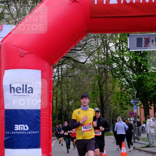 19.04.2026 - Hammer Lauf Tim E. http://msf.ph/oto/9529983 19.04.2026 10:15:11 Ziel 422, 424, 563, 600, 651, 808, 955, 1009, 1157, 1230, 1623 meine-sportfotos.de