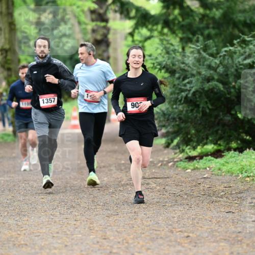 19.04.2026 - Hammer Lauf Dr. Thomas Lammeyer http://msf.ph/oto/9530060 19.04.2026 10:05:15 Laufen 110, 1357, 902 meine-sportfotos.de