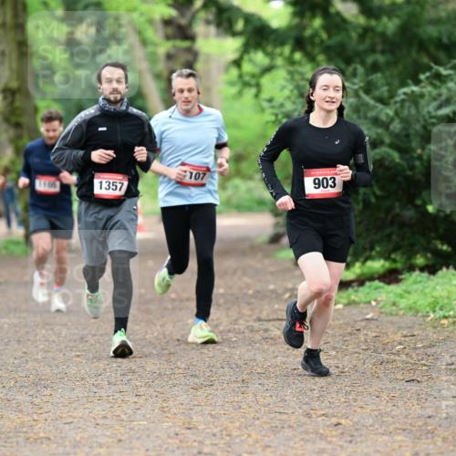 19.04.2026 - Hammer Lauf Dr. Thomas Lammeyer http://msf.ph/oto/9530063 19.04.2026 10:05:15 Laufen 1106, 1357, 903 meine-sportfotos.de