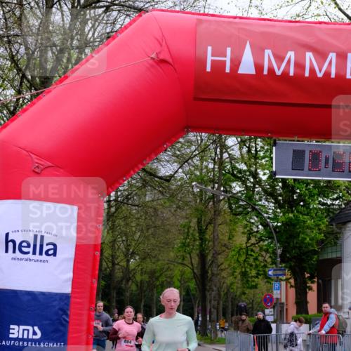19.04.2026 - Hammer Lauf Tim E. http://msf.ph/oto/9530140 19.04.2026 10:15:43 Ziel 244, 344, 753, 804, 1008 meine-sportfotos.de
