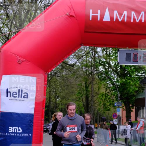 19.04.2026 - Hammer Lauf Tim E. http://msf.ph/oto/9530164 19.04.2026 10:15:48 Ziel 244, 344, 755, 804, 1008, 1744 meine-sportfotos.de