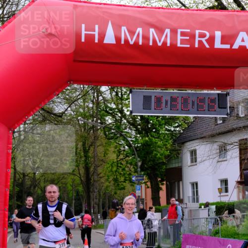 19.04.2026 - Hammer Lauf Tim E. http://msf.ph/oto/9530183 19.04.2026 10:16:03 Ziel 151, 315, 716, 1234 meine-sportfotos.de