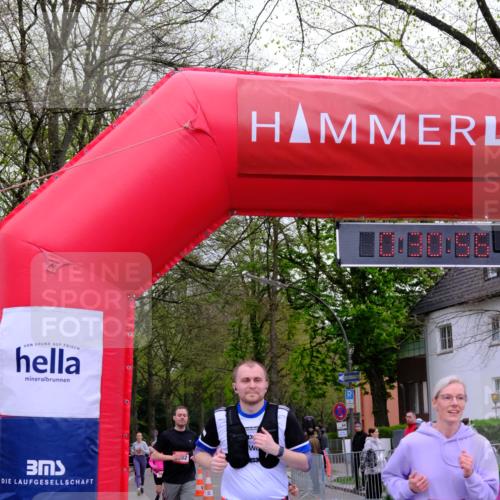 19.04.2026 - Hammer Lauf Tim E. http://msf.ph/oto/9530189 19.04.2026 10:16:04 Ziel 315, 716, 760, 1234 meine-sportfotos.de