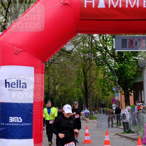 19.04.2026 - Hammer Lauf Tim E. http://msf.ph/oto/9530316 19.04.2026 10:17:23 Ziel 149, 178, 452, 648, 1204, 1654, 1656, 1696, 1770, 1783 meine-sportfotos.de