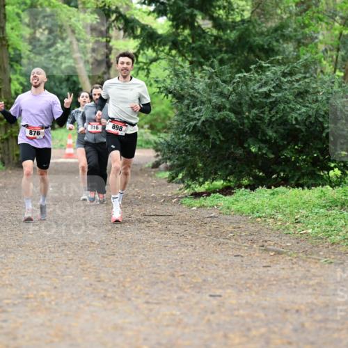 19.04.2026 - Hammer Lauf Dr. Thomas Lammeyer http://msf.ph/oto/9530318 19.04.2026 10:06:01 Laufen 916, 876, 898 meine-sportfotos.de
