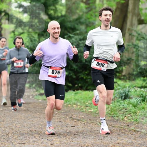19.04.2026 - Hammer Lauf Dr. Thomas Lammeyer http://msf.ph/oto/9530341 19.04.2026 10:06:03 Laufen 916, 876, 898 meine-sportfotos.de