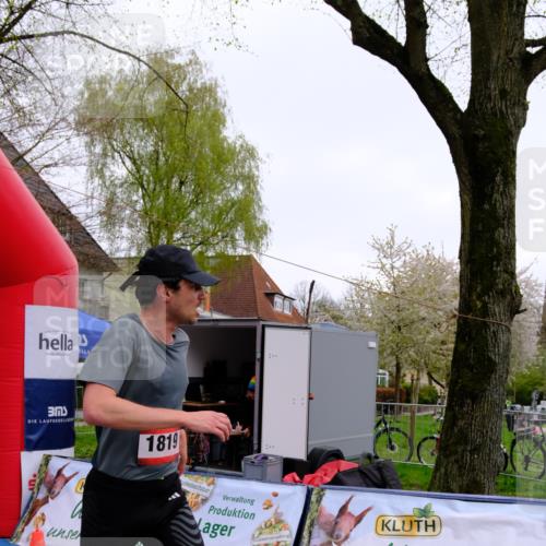 19.04.2026 - Hammer Lauf Tim E. http://msf.ph/oto/9530628 19.04.2026 10:18:53 Ziel 1011, 1046, 1114, 1561, 1819, 1850 meine-sportfotos.de