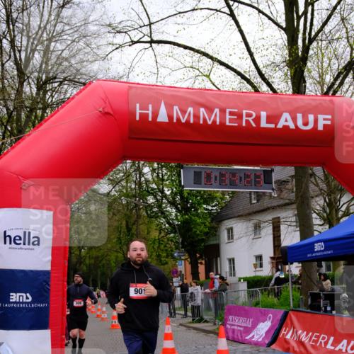 19.04.2026 - Hammer Lauf Tim E. http://msf.ph/oto/9530729 19.04.2026 10:19:31 Ziel 581, 901, 1071, 1140, 1639 meine-sportfotos.de