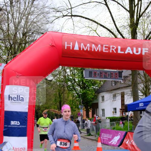 19.04.2026 - Hammer Lauf Tim E. http://msf.ph/oto/9530780 19.04.2026 10:19:46 Ziel 484, 576, 657, 704, 717, 836, 1293, 1294, 1303 meine-sportfotos.de