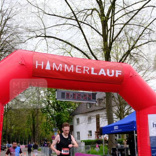 19.04.2026 - Hammer Lauf Tim E. http://msf.ph/oto/9530846 19.04.2026 10:20:32 Ziel 937, 1698, 1759 meine-sportfotos.de