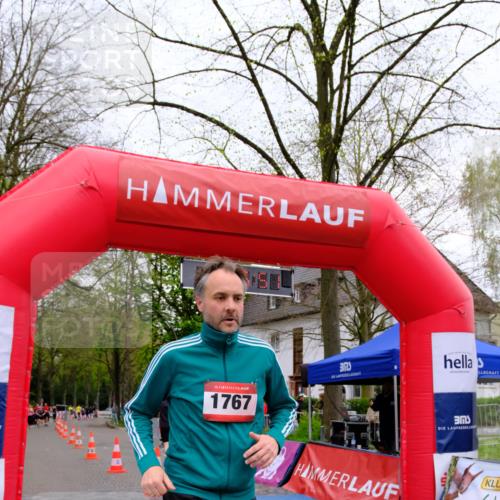 19.04.2026 - Hammer Lauf Tim E. http://msf.ph/oto/9530888 19.04.2026 10:20:59 Ziel 186, 187, 210, 310, 334, 440, 747, 748, 1767 meine-sportfotos.de