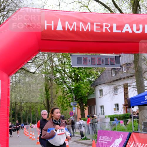 19.04.2026 - Hammer Lauf Tim E. http://msf.ph/oto/9530914 19.04.2026 10:21:22 Ziel 206, 214, 782, 1032, 1062, 1748, 1852 meine-sportfotos.de
