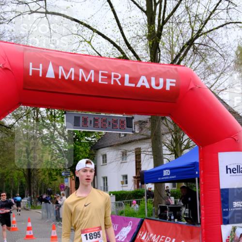 19.04.2026 - Hammer Lauf Tim E. http://msf.ph/oto/9531019 19.04.2026 10:22:06 Ziel 249, 312, 526, 797, 1144, 1335, 1717, 1735, 1895 meine-sportfotos.de