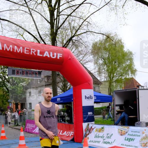 19.04.2026 - Hammer Lauf Tim E. http://msf.ph/oto/9531128 19.04.2026 10:23:05 Ziel 340, 401, 1912 meine-sportfotos.de