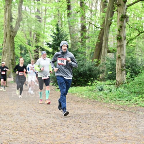 19.04.2026 - Hammer Lauf Dr. Thomas Lammeyer http://msf.ph/oto/9531133 19.04.2026 10:08:01 Laufen 405, 305, 166 meine-sportfotos.de