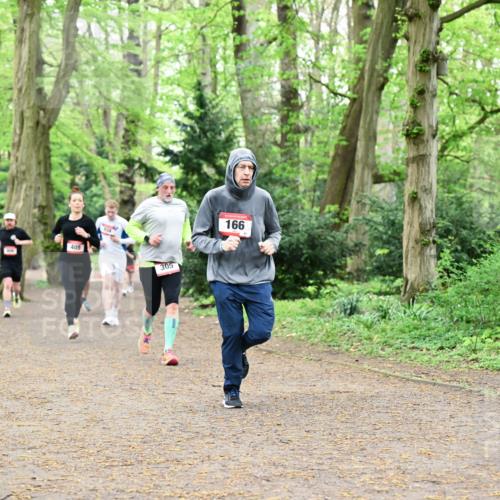 19.04.2026 - Hammer Lauf Dr. Thomas Lammeyer http://msf.ph/oto/9531135 19.04.2026 10:08:01 Laufen 405, 305, 166 meine-sportfotos.de