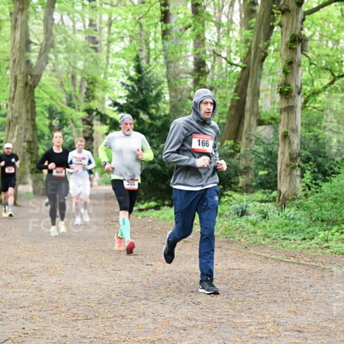 19.04.2026 - Hammer Lauf Dr. Thomas Lammeyer http://msf.ph/oto/9531138 19.04.2026 10:08:01 Laufen 405, 305, 166 meine-sportfotos.de