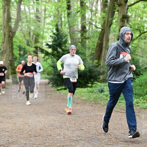 19.04.2026 - Hammer Lauf Dr. Thomas Lammeyer http://msf.ph/oto/9531144 19.04.2026 10:08:02 Laufen 405, 305 meine-sportfotos.de