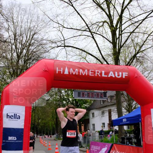 19.04.2026 - Hammer Lauf Tim E. http://msf.ph/oto/9531148 19.04.2026 10:23:11 Ziel 340, 1083, 1315 meine-sportfotos.de