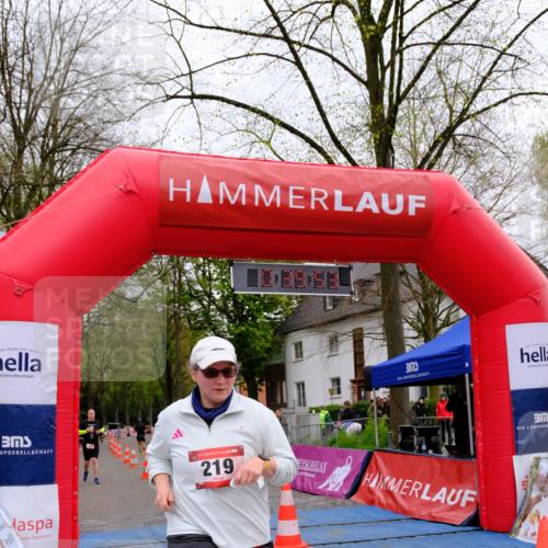 19.04.2026 - Hammer Lauf Tim E. http://msf.ph/oto/9531345 19.04.2026 10:25:01 Ziel 106, 113, 219, 220 meine-sportfotos.de