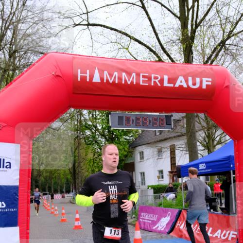 19.04.2026 - Hammer Lauf Tim E. http://msf.ph/oto/9531348 19.04.2026 10:25:06 Ziel 106, 113, 784, 1917 meine-sportfotos.de