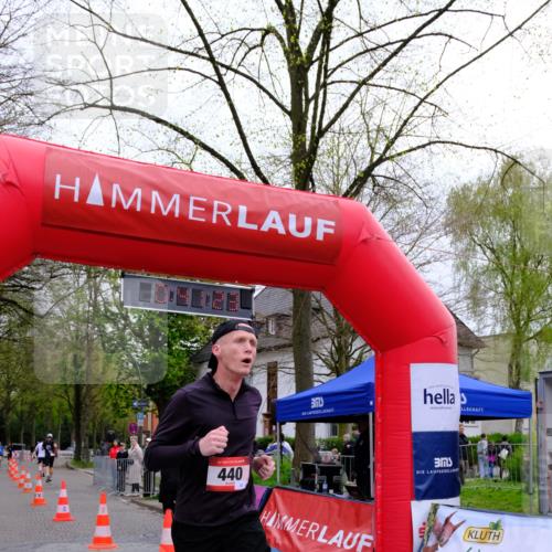19.04.2026 - Hammer Lauf Tim E. http://msf.ph/oto/9531440 19.04.2026 10:26:31 Ziel 182, 440, 735, 1317, 1902 meine-sportfotos.de