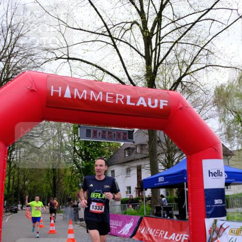 19.04.2026 - Hammer Lauf Tim E. http://msf.ph/oto/9531503 19.04.2026 10:27:12 Ziel 101, 377, 400, 1332, 1800, 1898 meine-sportfotos.de