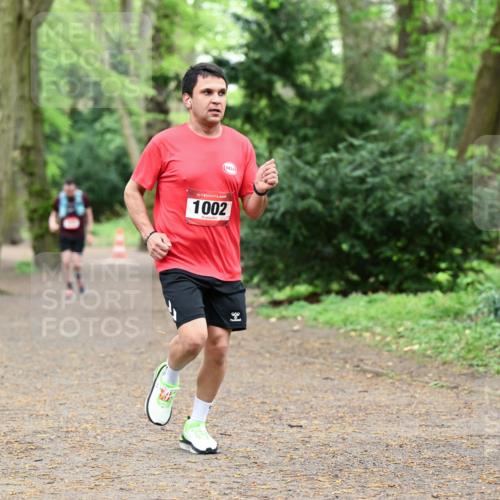 19.04.2026 - Hammer Lauf Dr. Thomas Lammeyer http://msf.ph/oto/9531525 19.04.2026 10:09:01 Laufen 1002 meine-sportfotos.de