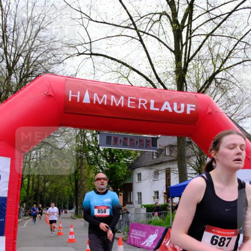 19.04.2026 - Hammer Lauf Tim E. http://msf.ph/oto/9531539 19.04.2026 10:27:31 Ziel 687, 858, 922, 1641, 1724 meine-sportfotos.de