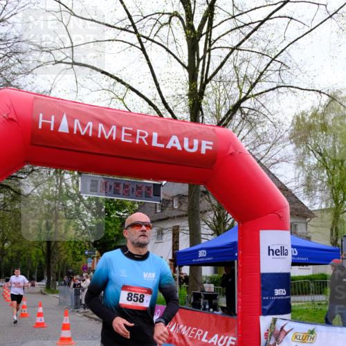 19.04.2026 - Hammer Lauf Tim E. http://msf.ph/oto/9531545 19.04.2026 10:27:32 Ziel 296, 687, 858, 922, 1641, 1724 meine-sportfotos.de