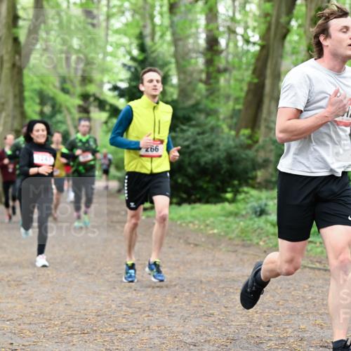 19.04.2026 - Hammer Lauf Dr. Thomas Lammeyer http://msf.ph/oto/9531896 19.04.2026 10:10:02 Laufen 997 meine-sportfotos.de