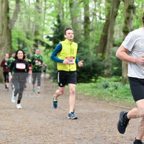 19.04.2026 - Hammer Lauf Dr. Thomas Lammeyer http://msf.ph/oto/9531898 19.04.2026 10:10:02 Laufen 812, 995, 3333333 meine-sportfotos.de