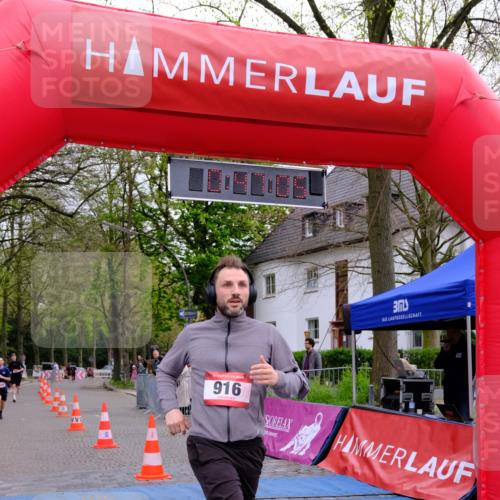 19.04.2026 - Hammer Lauf Tim E. http://msf.ph/oto/9532070 19.04.2026 10:32:12 Ziel 399, 916, 996 meine-sportfotos.de