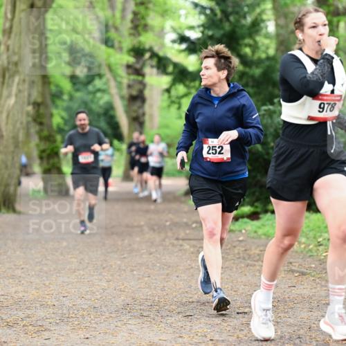 19.04.2026 - Hammer Lauf Dr. Thomas Lammeyer http://msf.ph/oto/9532194 19.04.2026 10:10:43 Laufen 252, 978 meine-sportfotos.de